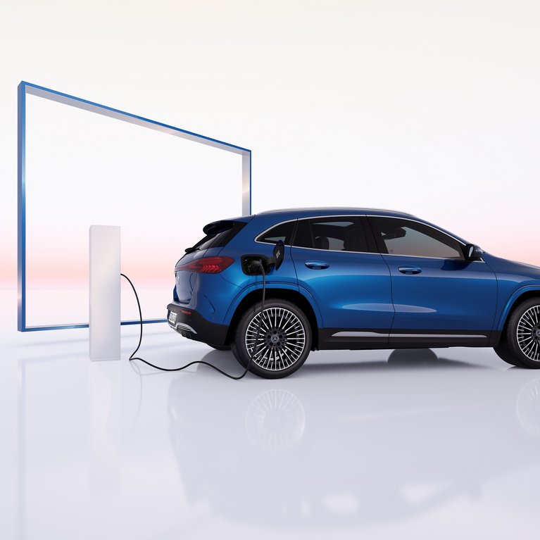 Mercedes-Benz EQA bei S&G – vollelektrisches SUV zur Bewerbung der staatlichen E-Auto-Förderung für Privatkunden
