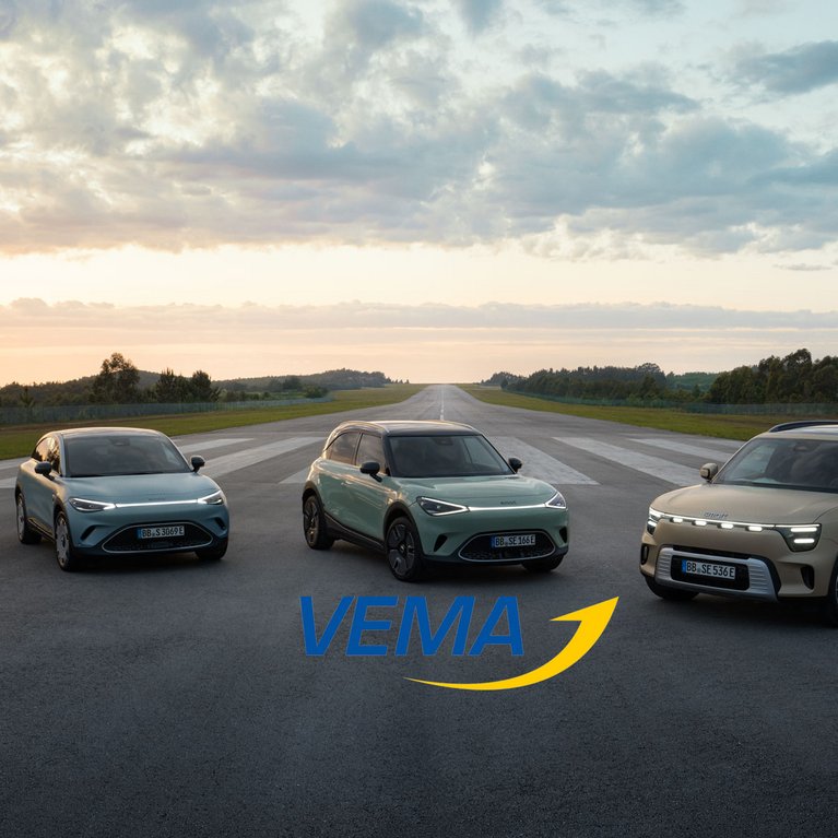 smart #1, #3 und #5 stehen auf einer Straße platziert als Range, es ist ein promotionbild um leasingvorteile für VEMA Mitglieder zu bewerben