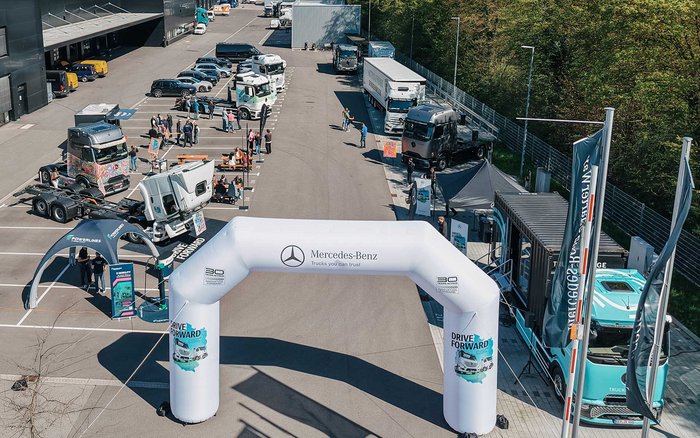 eActros ROADSHOW 2026 bei S&G Karlsruhe: Drive Forward.