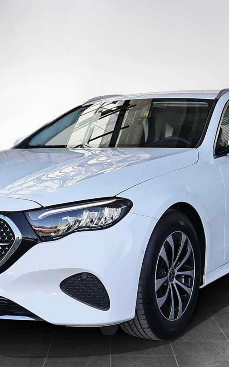 Mercedes-Benz E-Klasse Gebrauchtwagen in weiß – jetzt mit Winterrädern.
