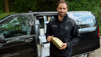Mobiler Mercedes-Benz Service in Karlsruhe-Hagsfeld mit Servicefahrzeug für Wartungs-, Diagnose- und Reparaturarbeiten direkt beim Kunden.