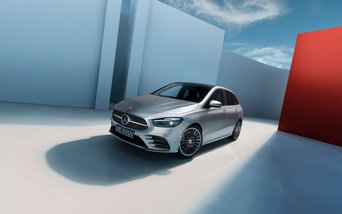 Mercedes-Benz B-Klasse Limousine in moderner Architektur, erhältlich bei S&G mit 0,99 % Finanzierungszins.